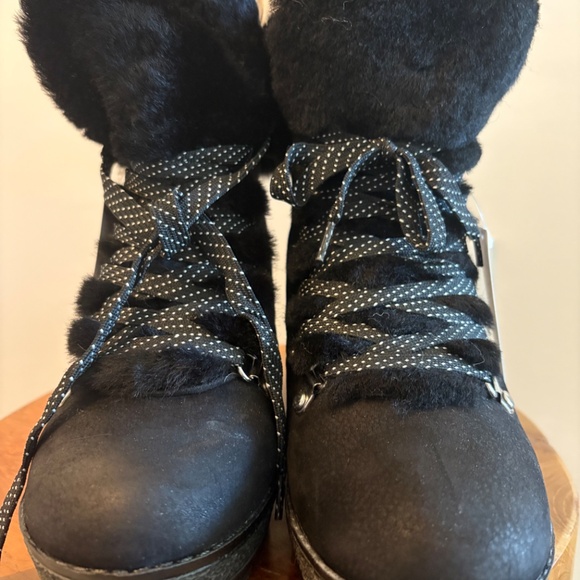J Crew Nordic wedge boot - Picture 4 of 10